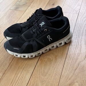 On Running Men's Cloud 6 Black and White Athletic Shoes